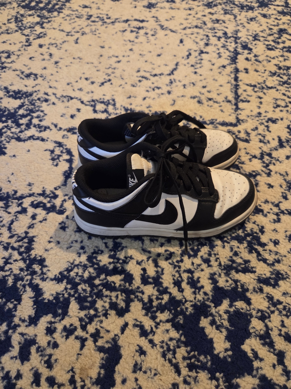 Nike Kids Black and White Low-Top Sneakers